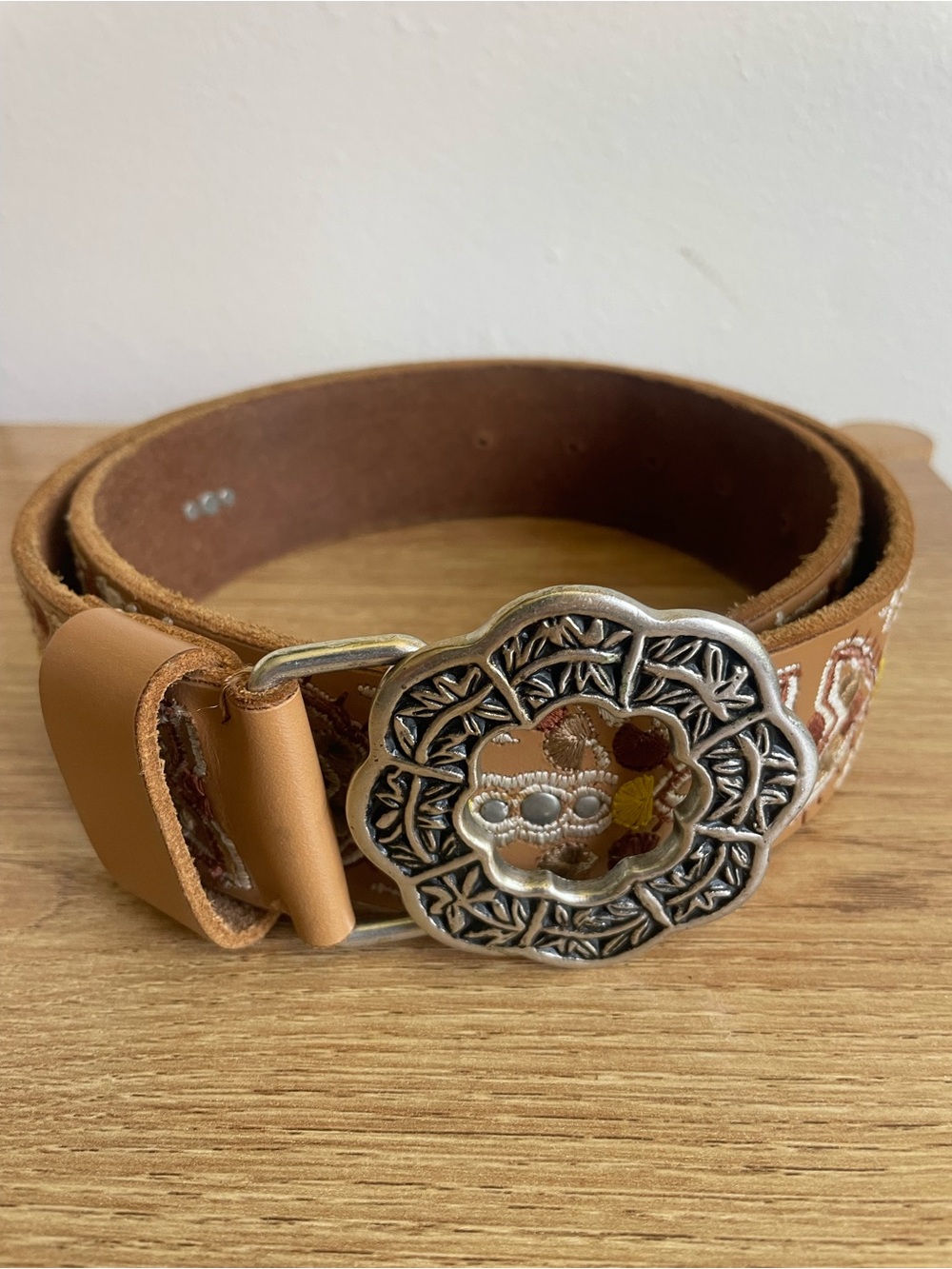 Lucky Brand Medium Boho Cowgirl Embroidered Belt 41” Brown Western